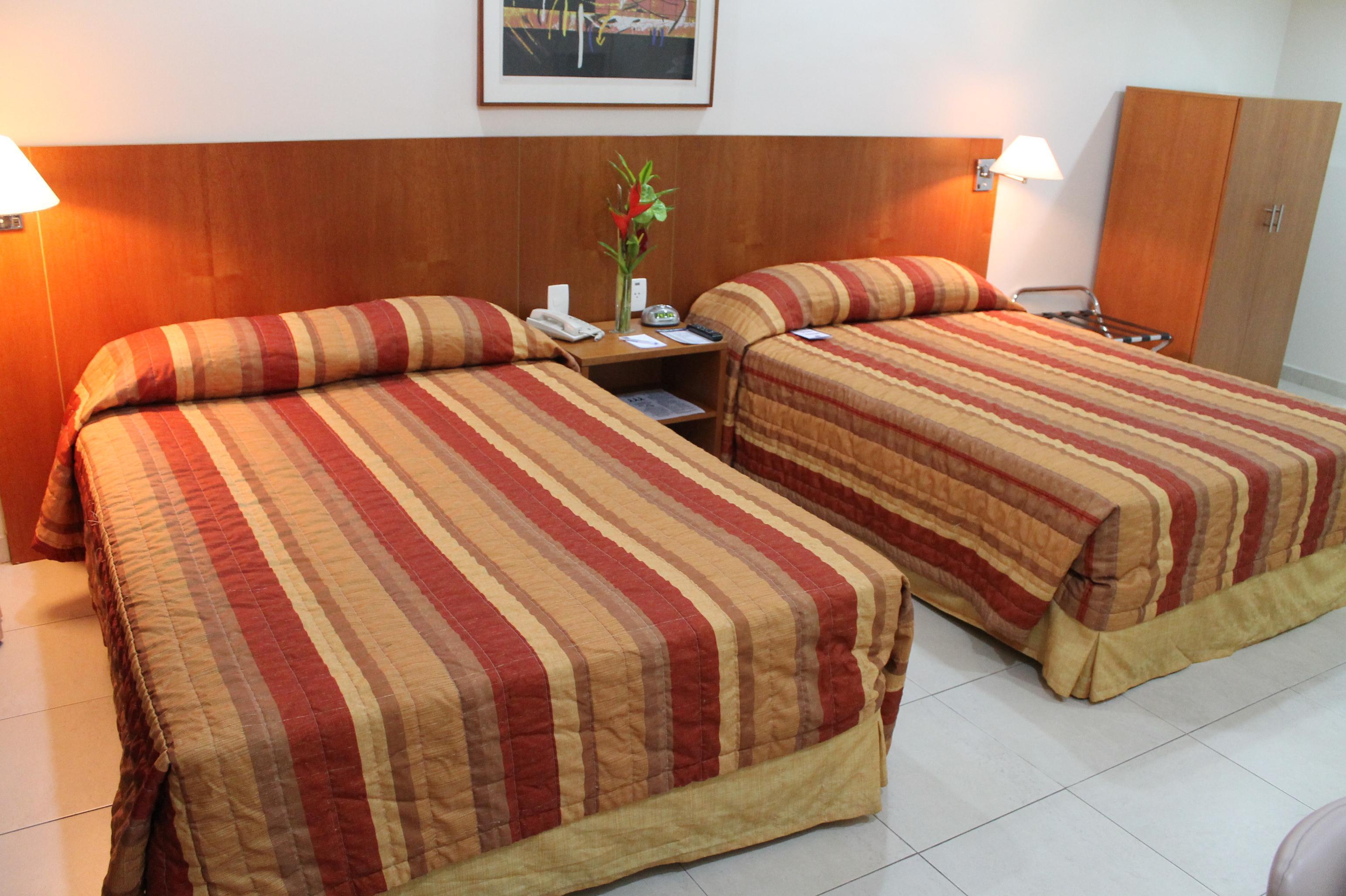 Hotel Rio Aeroporto Galeao 4*
